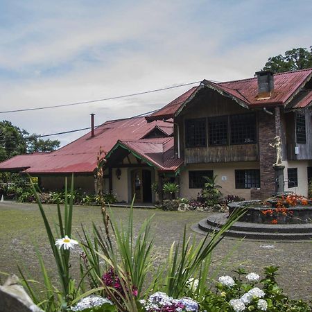 Hotel Chalet Tirol Heredia Bagian luar foto