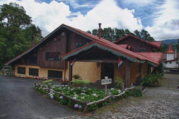 Hotel Chalet Tirol Heredia Bagian luar foto