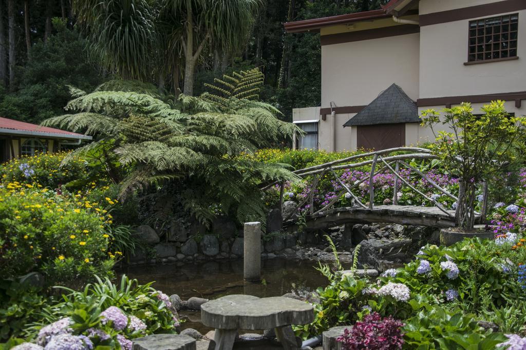 Hotel Chalet Tirol Heredia Bagian luar foto