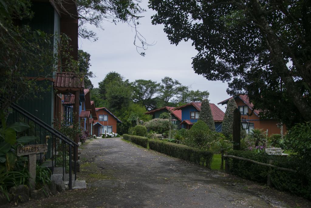 Hotel Chalet Tirol Heredia Bagian luar foto